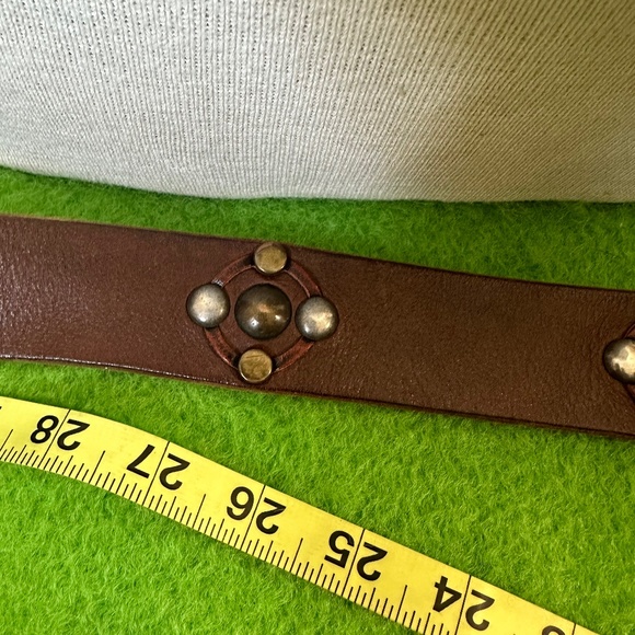 EUC- FRENCH CONNECTION brown studded leather belt w/ brass buckle main image 7